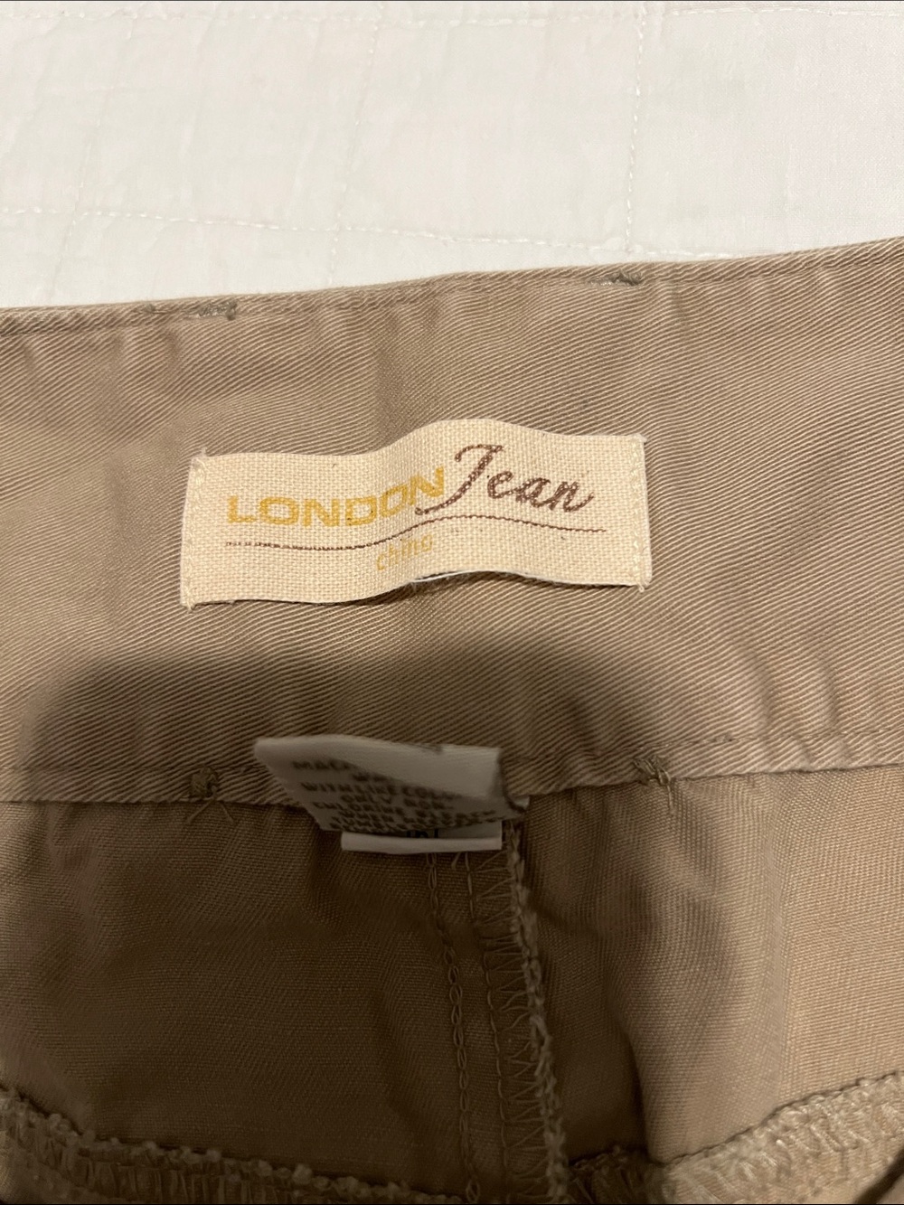 LONDONJEAN Khaki/Taupe Casual Shorts